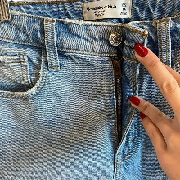 Abercrombie & Fitch The Skinny High Rise Curve Love With Raw Hem - Picture 6 of 11